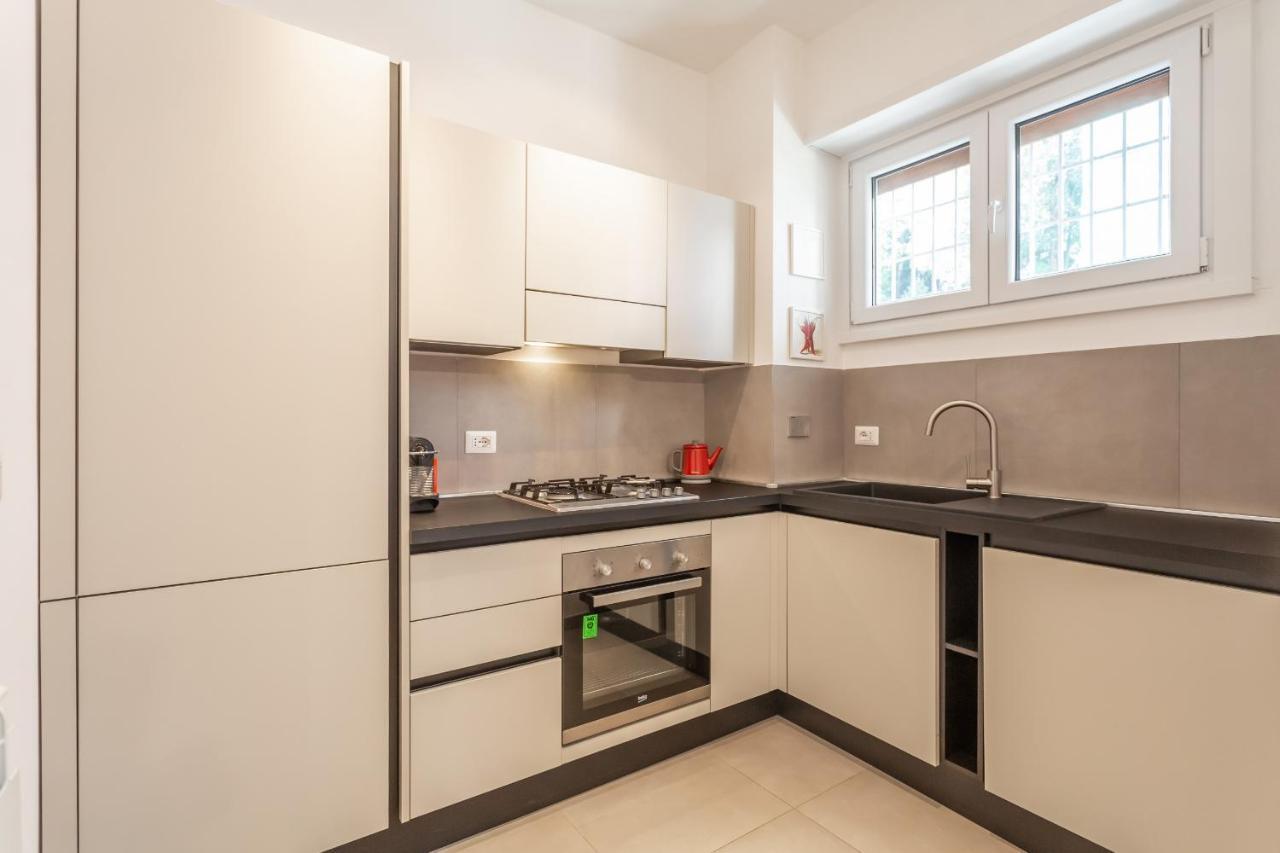 Corso Francia 2bdr Apartmet Appartamento